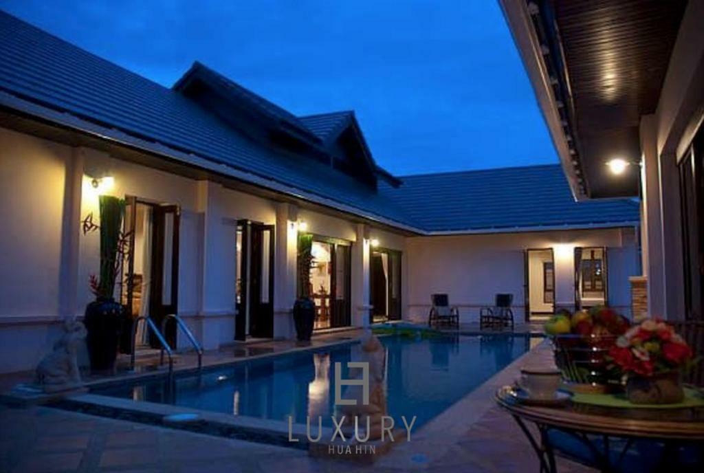 4 Bedroom Private Bali Style Villa Hh6 HHQ Exterior foto